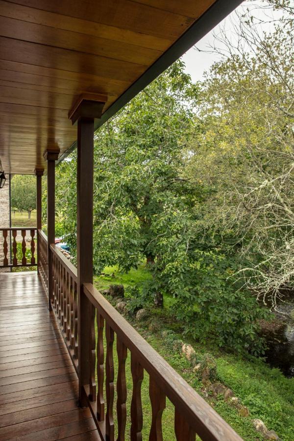 Lugar Del Rio Guest House Couzadoiro Exterior foto